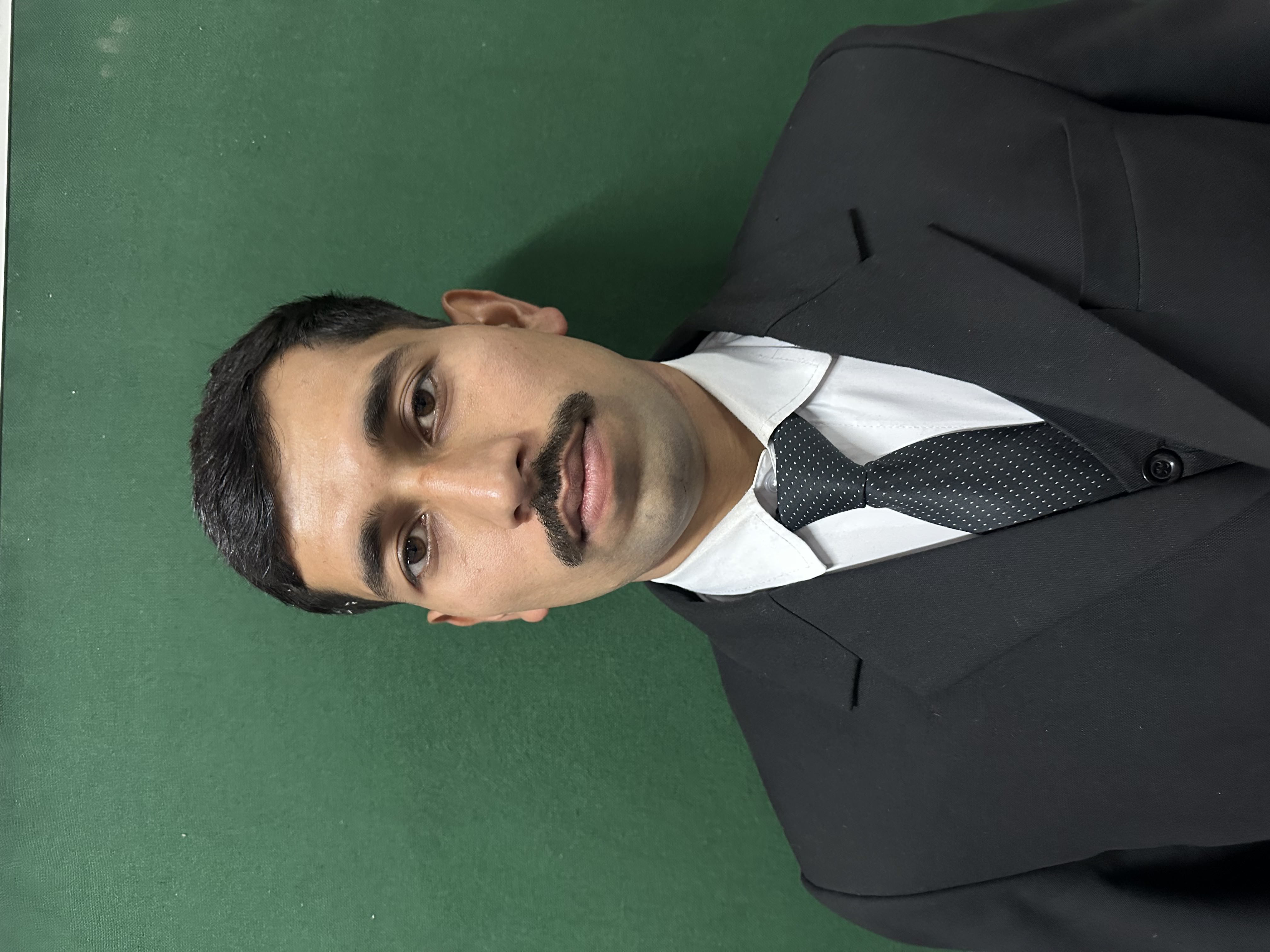 Subham placed at Radisson Kandla
